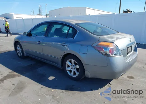 2009 Nissan Altima 2.5 S from USA, damaged, VIN 1N4AL21E69N524826